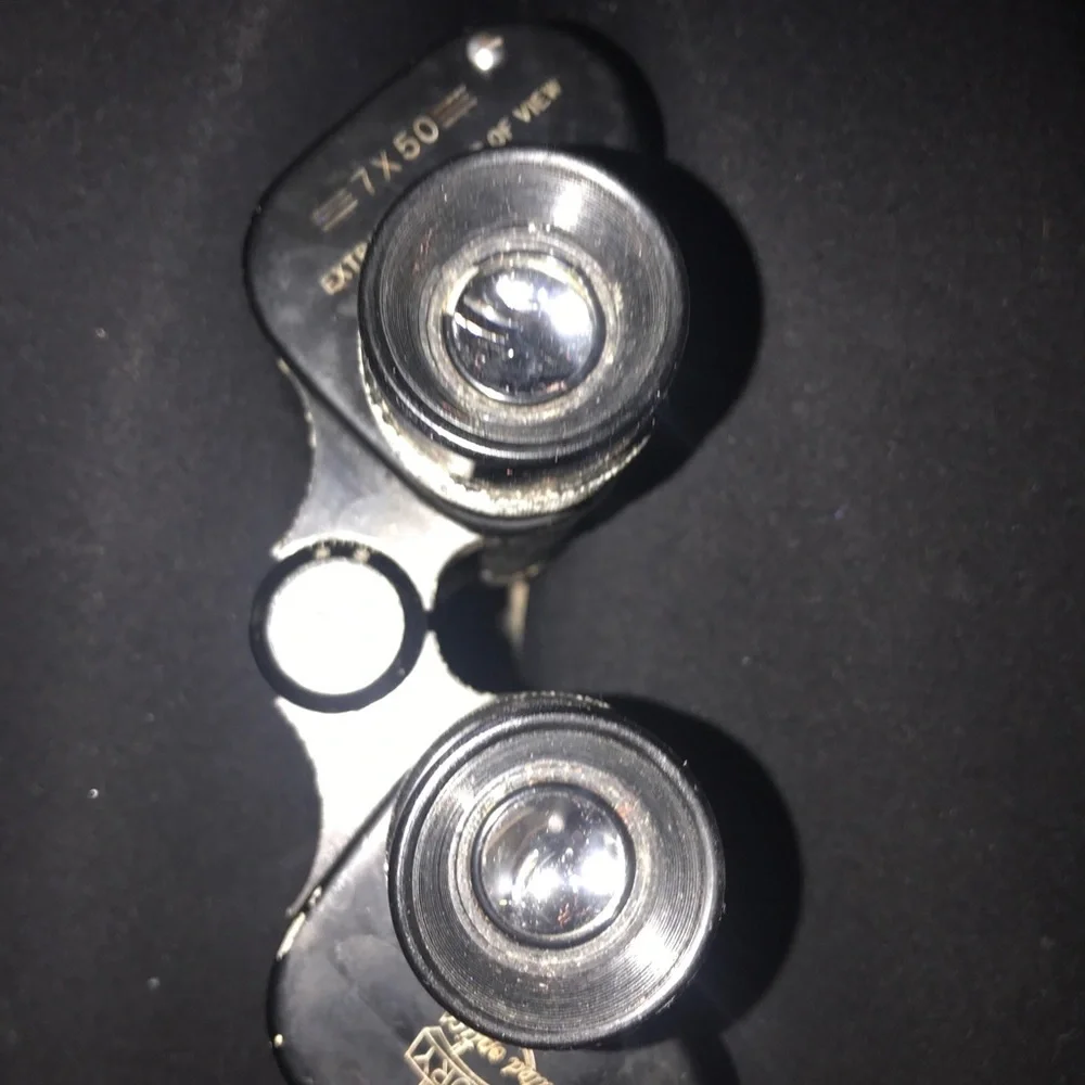1900s Victory Binoculars w/ Leather Case no top.